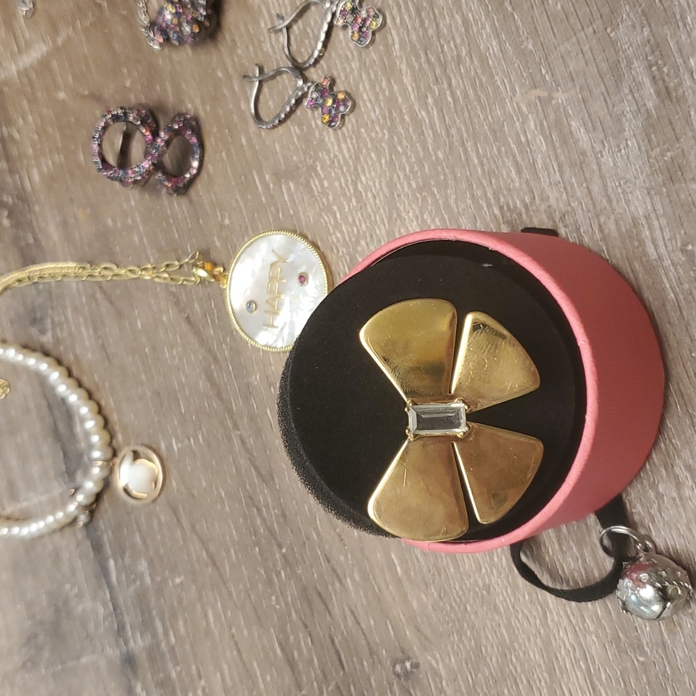 Tous ring